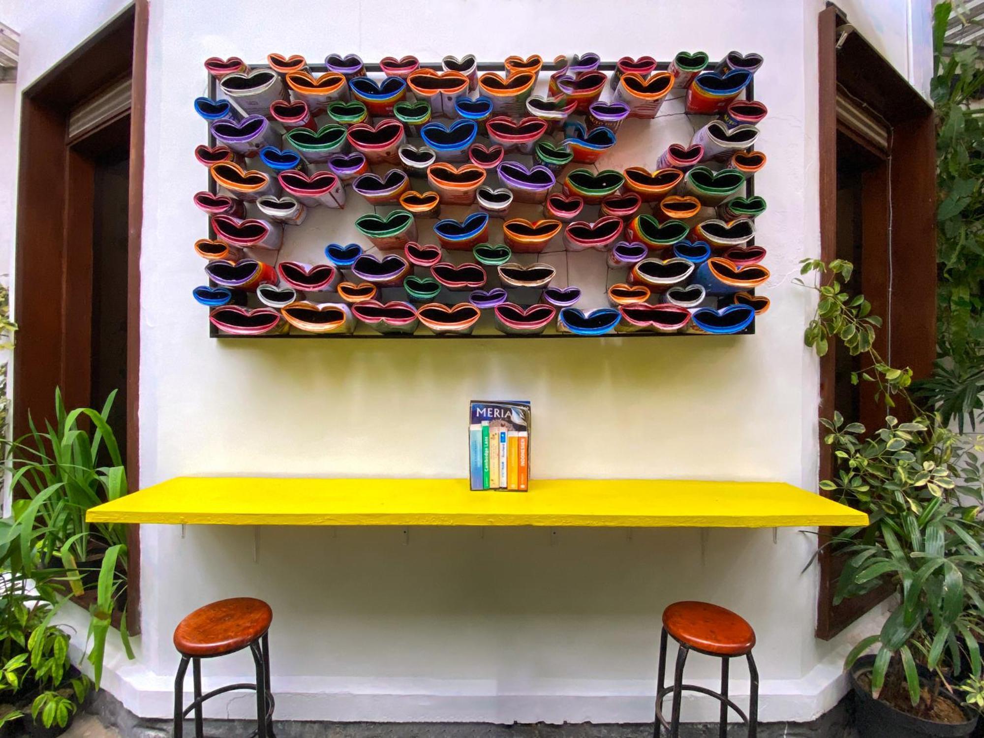 Snooze Malang Hostel Екстериор снимка